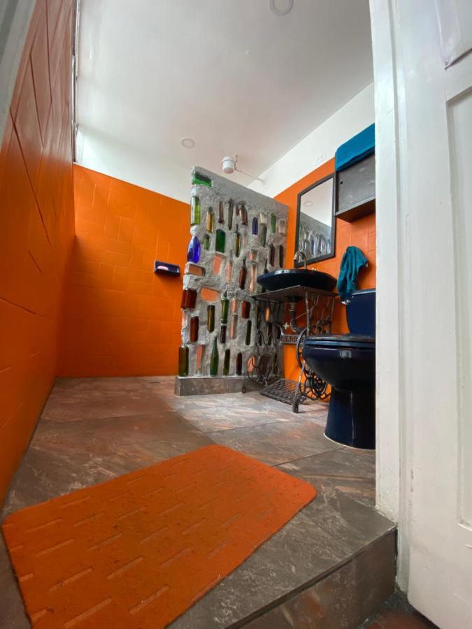 Hostal Casa Las Tias Medellín Zewnętrze zdjęcie