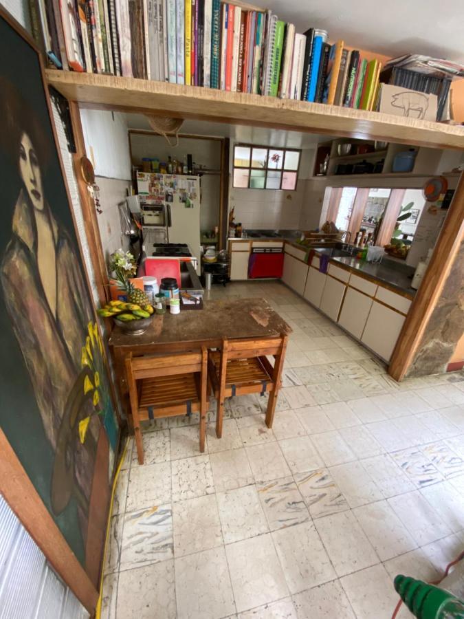 Hostal Casa Las Tias Medellín Zewnętrze zdjęcie